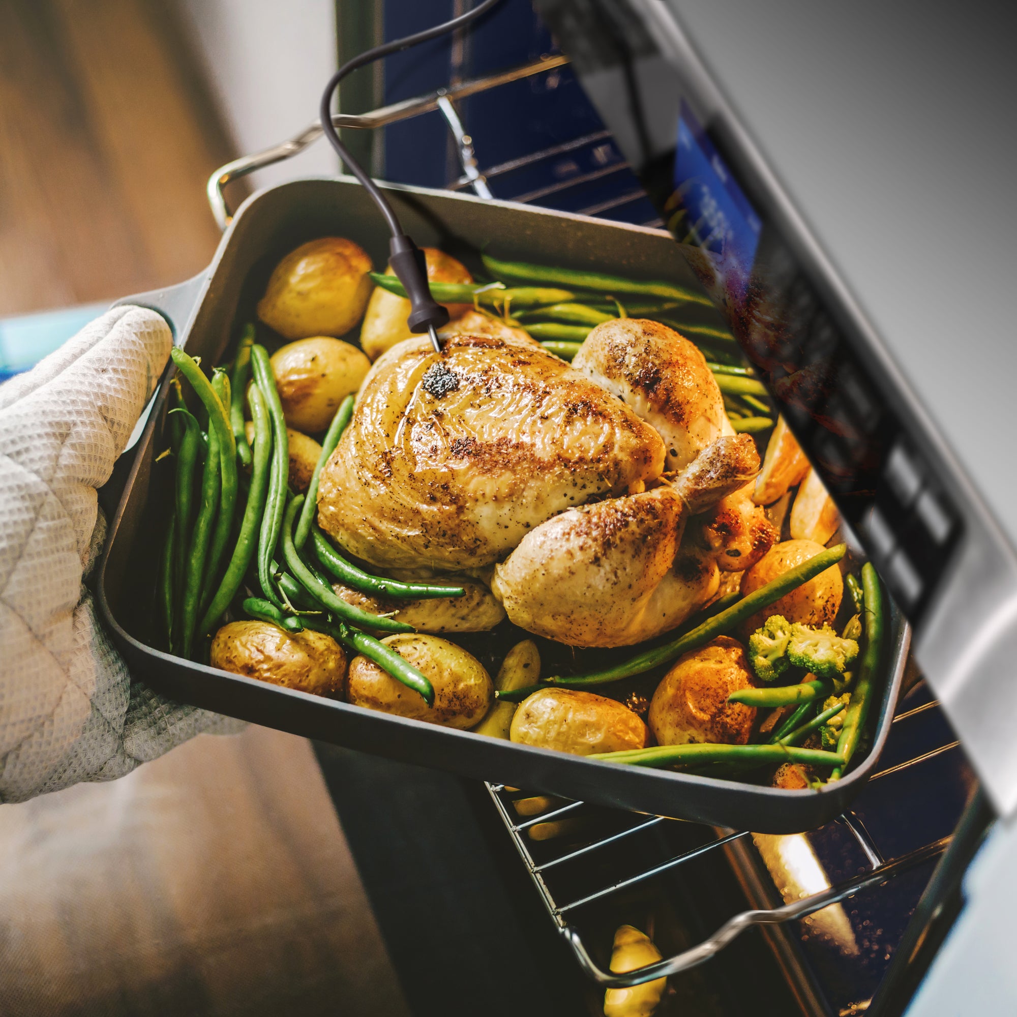Cosmo Haven 30 in. 10 cu.ft. Stainless Steel Electric Double Wall Oven with Self-Clean | COS-30EDWC