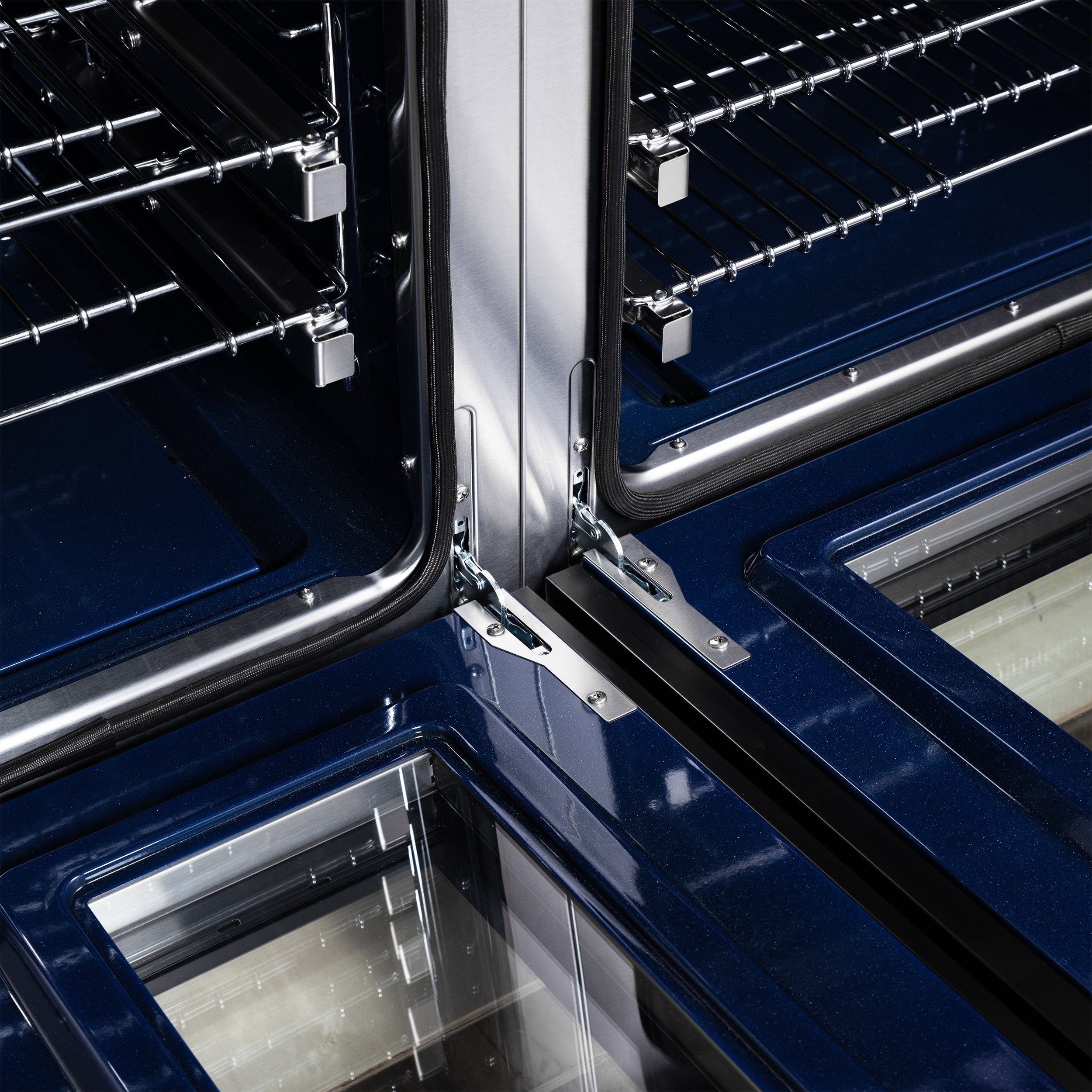 Forno Massimo 48 in. 6.58 cu. ft. 8-Burner Black Dual Fuel Range with Antique Brass Accents | FFSGS6125-48BLK