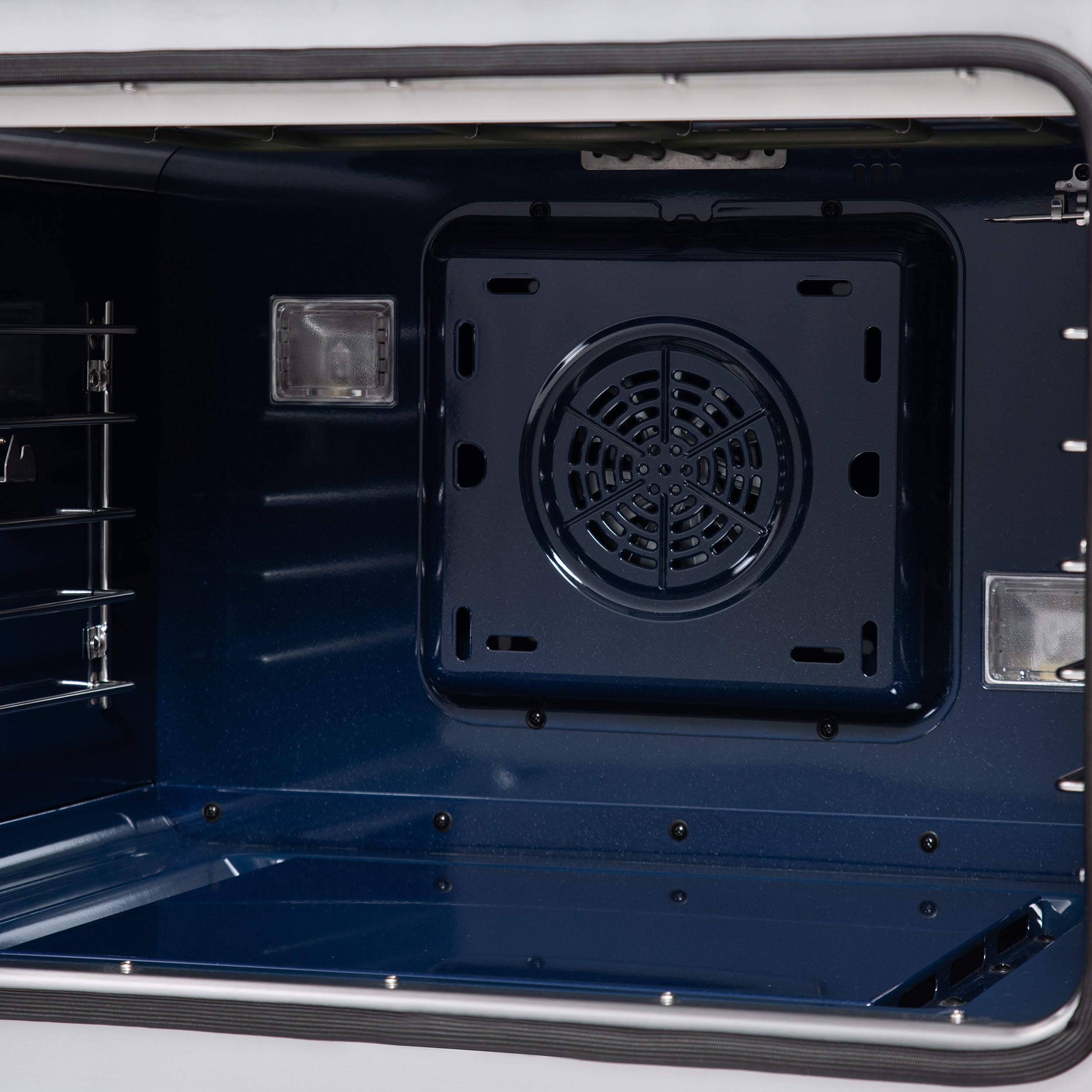 Forno Capriasca 30 in. 4.32 cu. ft. 5-Burner White French Door Dual Fuel Range with Antique Brass Accents | FFSGS6387-30WHT