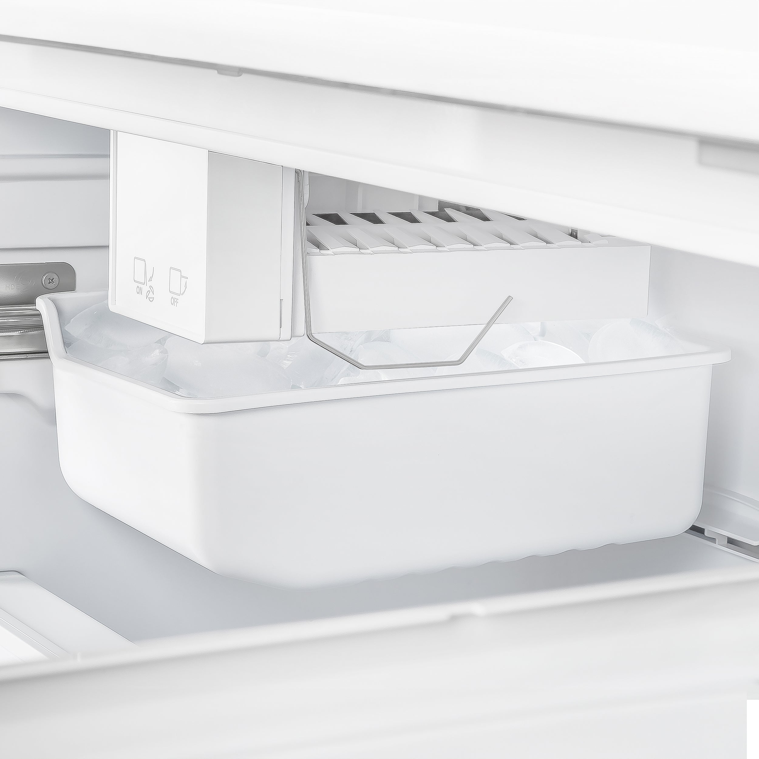 FORNO 2-Piece White Kitchen Bundle - 30" Electric Range and 31" Bottom Freezer Refrigerator