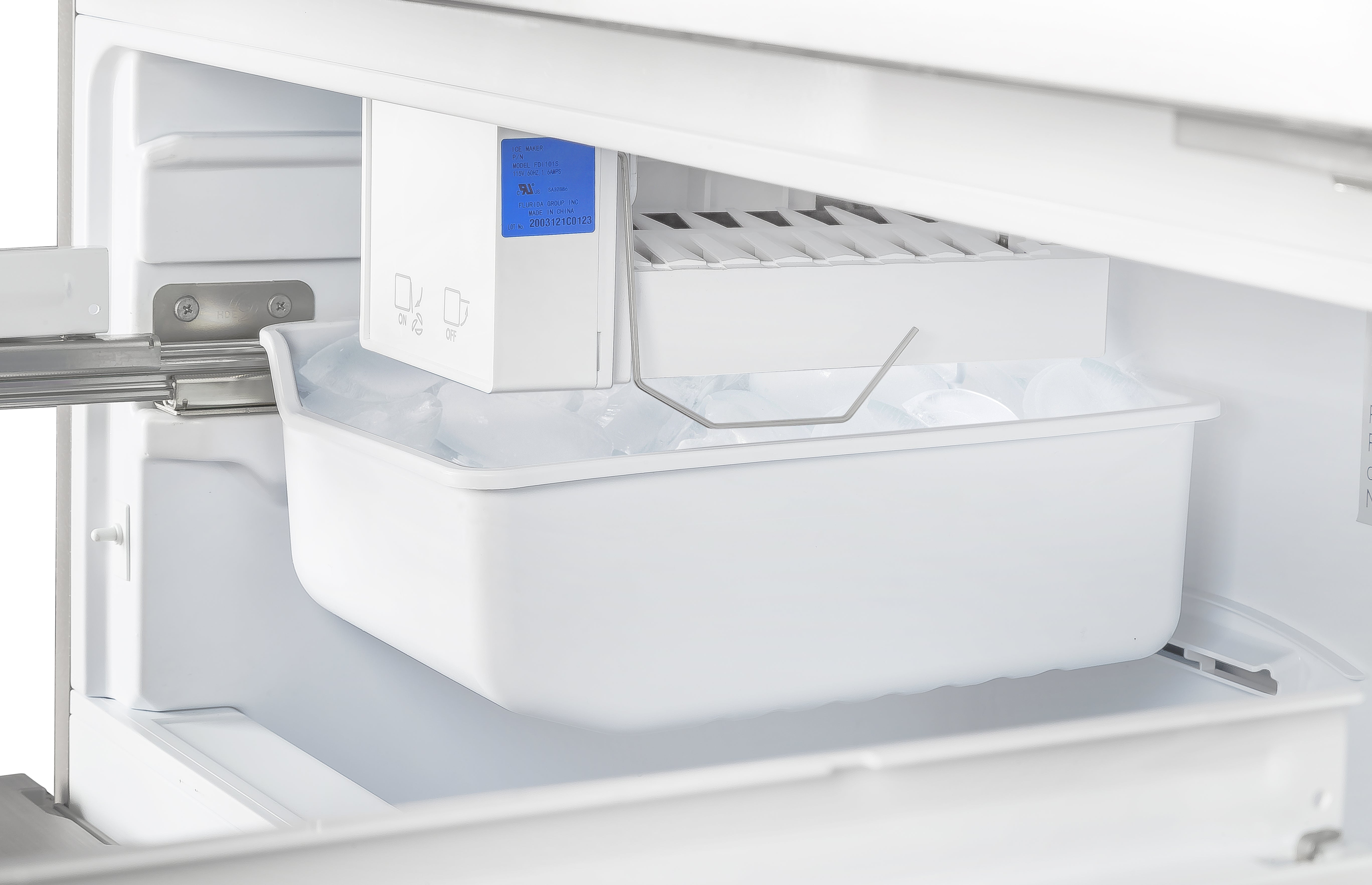Forno Moena 36 in. 19.2 cu. ft. Counter Depth Stainless Steel Refrigerator with Ice Maker | FFRBI1820-36SB