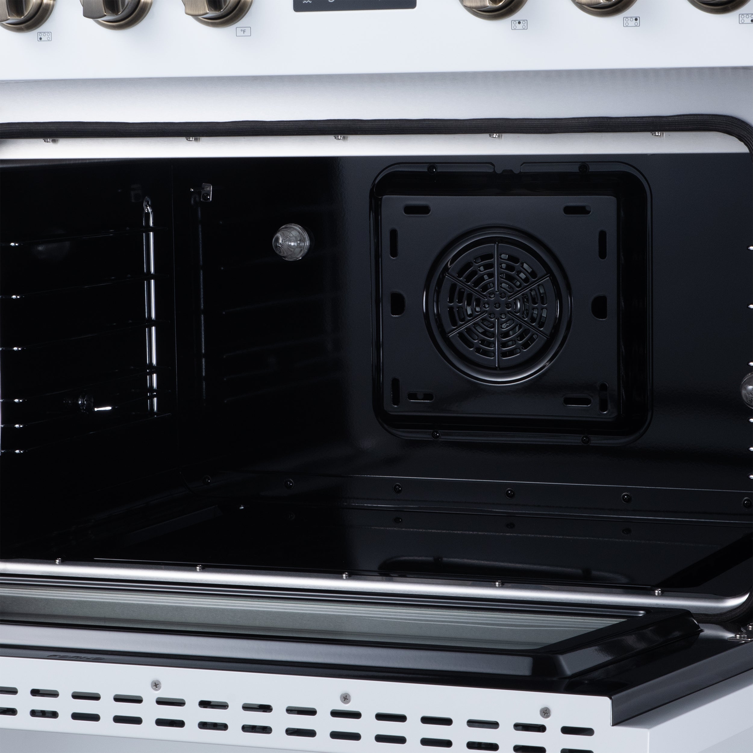 Torino 36 Inch Induction Range, 10,900W cooktop, 5.36 cf. True Convection Oven, Air Fry, Air Sous Vide, Smudge Resistant, White