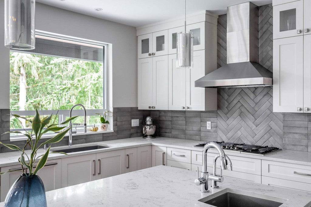 VICTORY Twister 36 in. 750 CFM Stainless Steel Wall Mount Range Hood