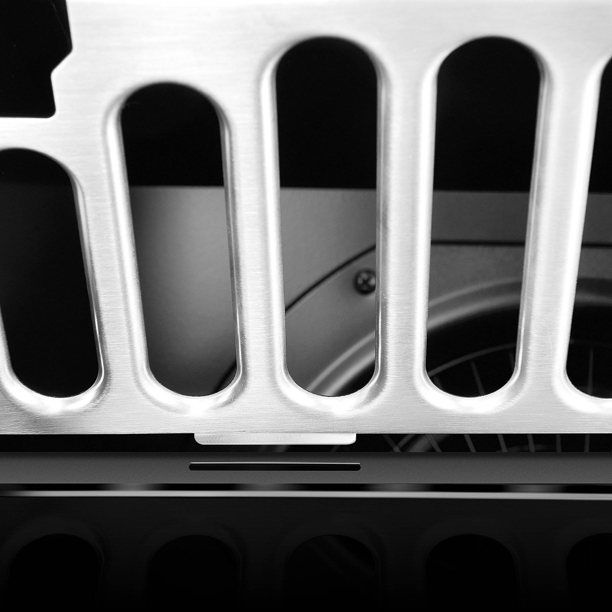 Fotile Slant Vent Series 30 in. 850 CFM Wall Mount Range Hood with Push Buttons | JQG7522