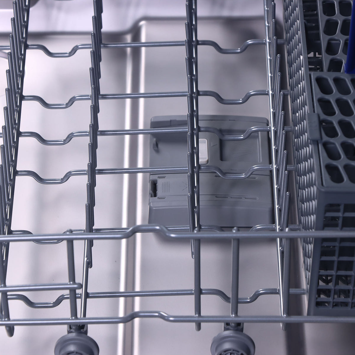 Espresso Lucente 24" Built-in Tall Tub Dishwasher, 49 dBA, Delay Start, Third Rack, 14 Place Settings, ENERGY STAR, Black