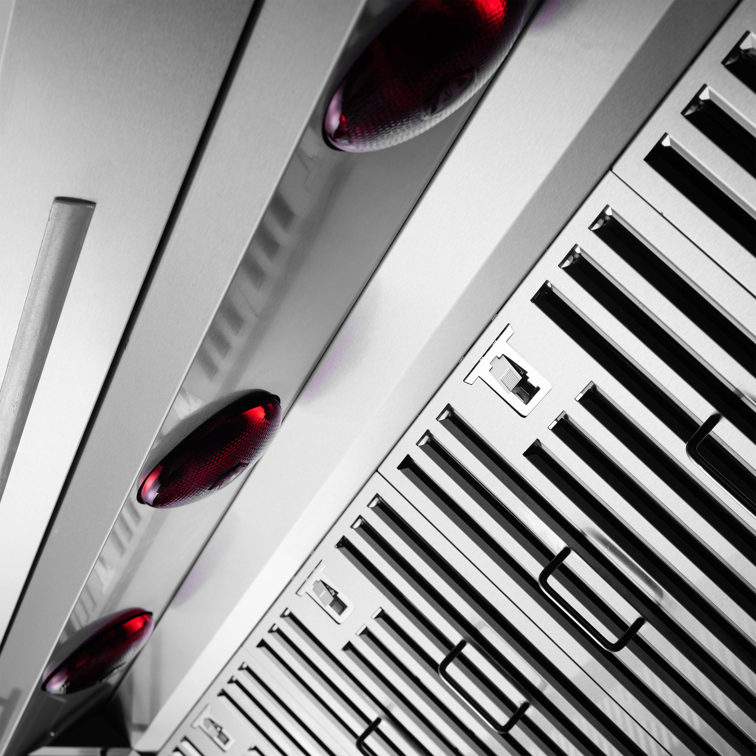 Forno Savona 60 in. 1200 CFM Stainless Steel Wall Mount Range Hood with Back Splash and Baffle Filters | FRHWM5029-60