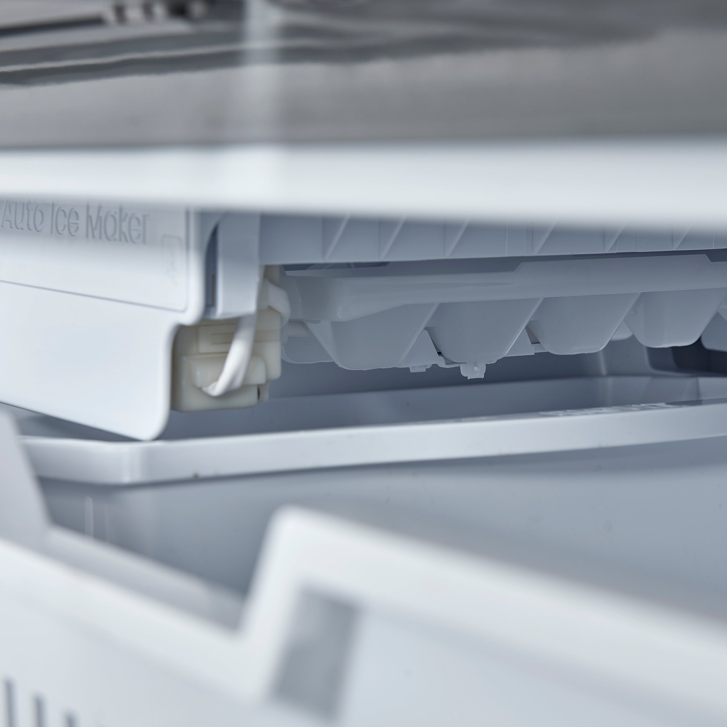 Forno Aosta 36 in. 22.4 cu. ft. Stainless Steel French Door Refrigerator with Water Dispenser and Ice Maker | FFFFD1866-36SB